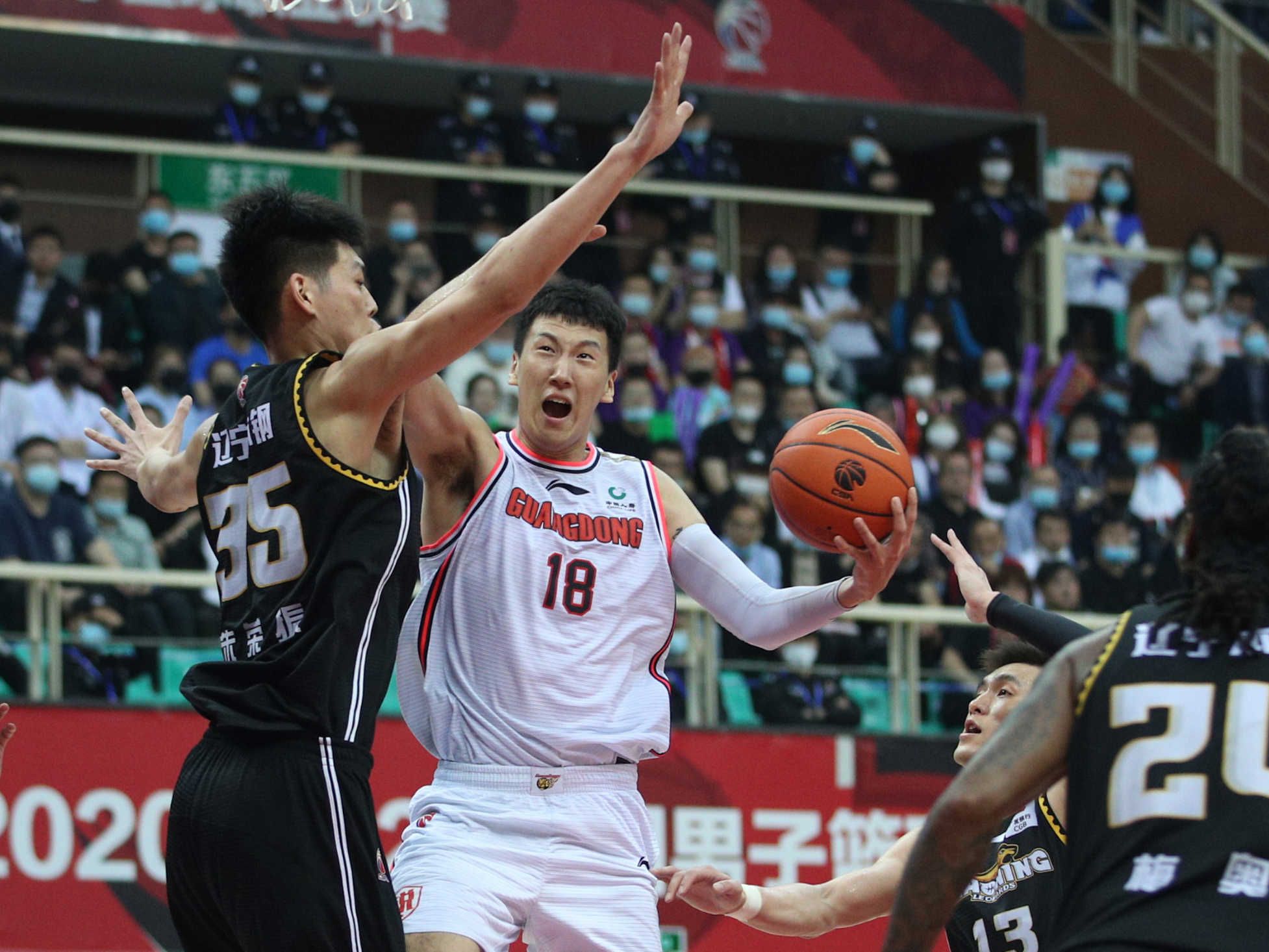 江苏队爆冷击败广东,豪取四连胜 江苏队爆冷击败广东,豪取四连胜