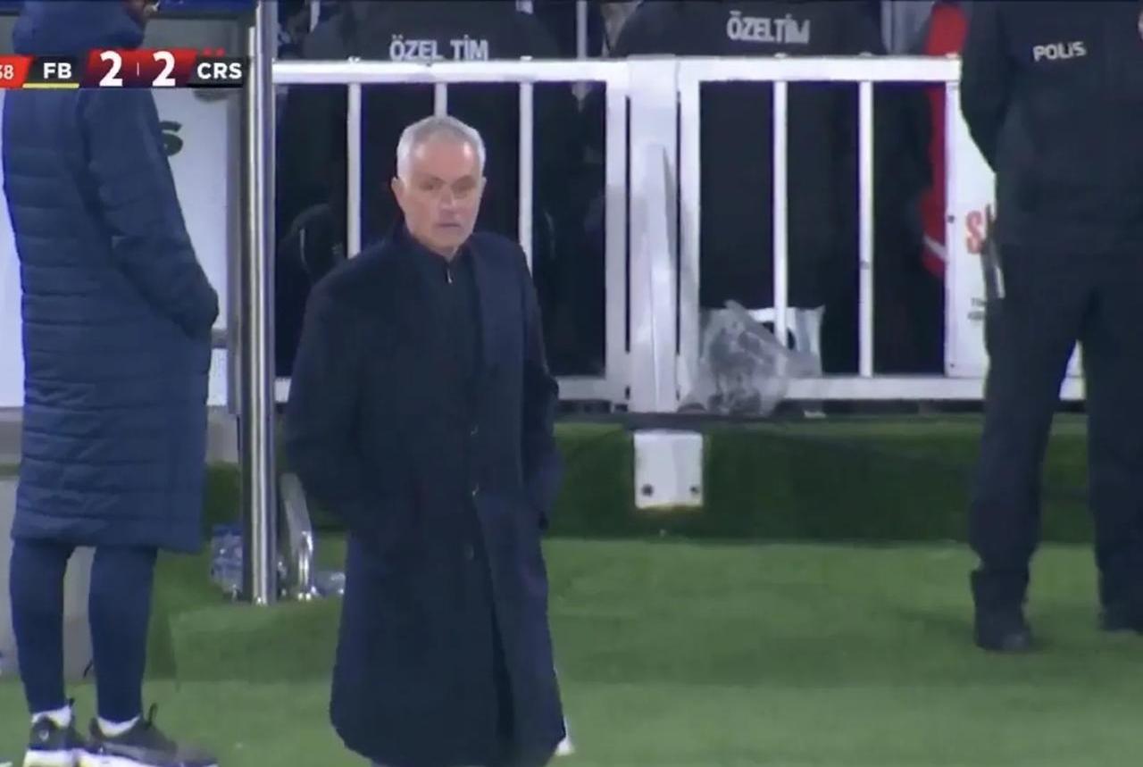 法兰克福客场逼平对手,保级压力仍存的简单介绍 法兰克福客场逼平对手,保级压力仍存的简单介绍