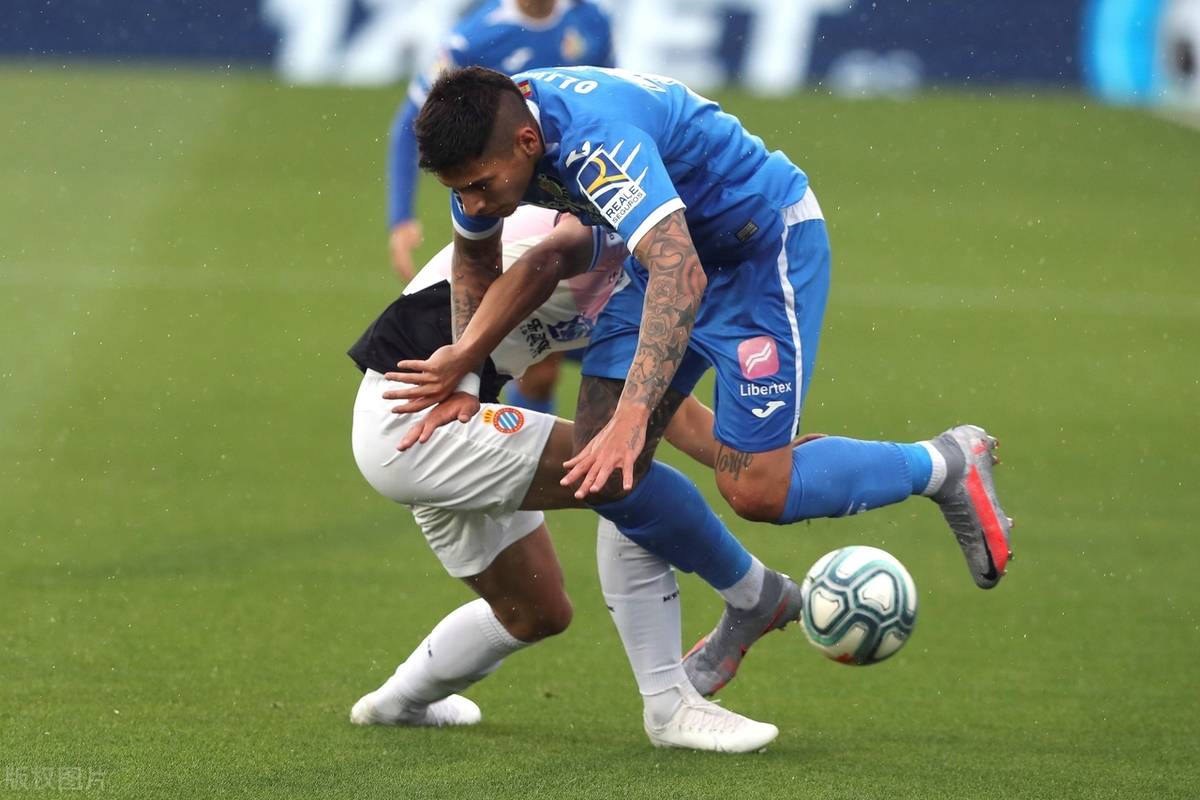 关于赫塔菲遭遇进攻,巴伦西亚坚守防线的信息 关于赫塔菲遭遇进攻,巴伦西亚坚守防线的信息