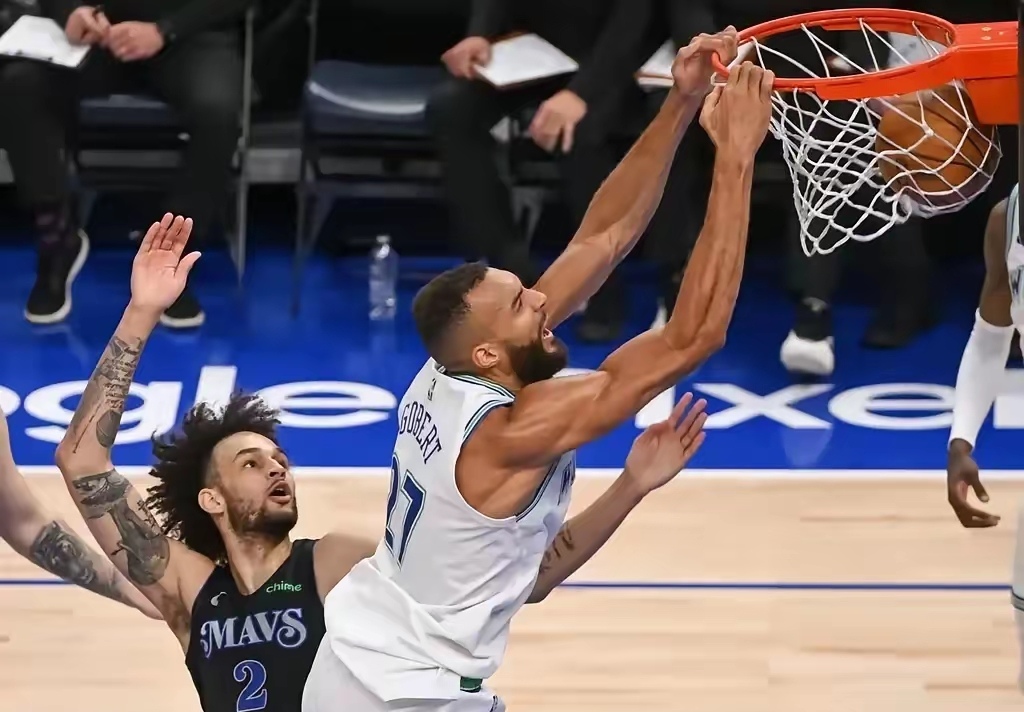 独行侠队外线射程广阔,成为进攻利器的简单介绍 独行侠队外线射程广阔,成为进攻利器的简单介绍