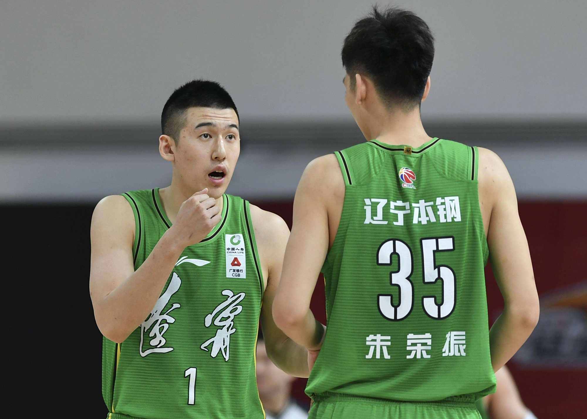 辽宁队凭借团队合作,豪取胜利 辽宁队凭借团队合作,豪取胜利