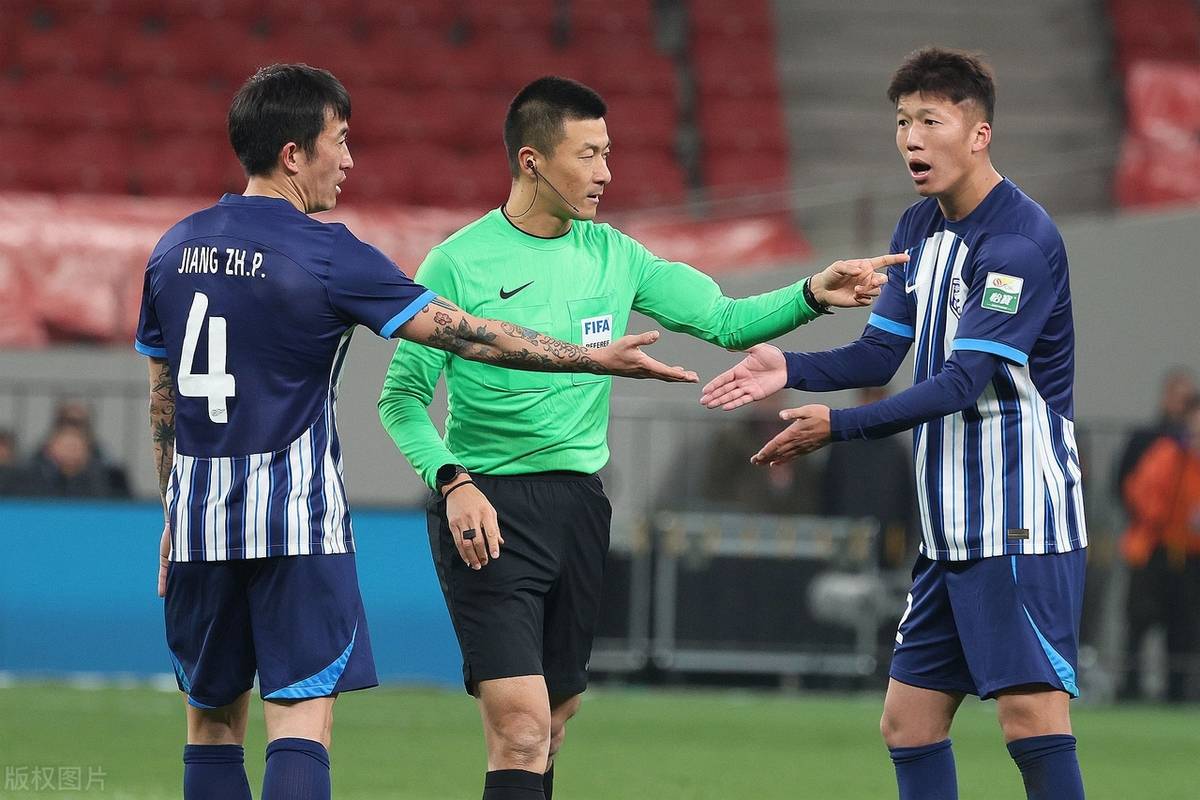 中超新秀表现抢眼,成为球队新希望 中超新秀表现抢眼,成为球队新希望