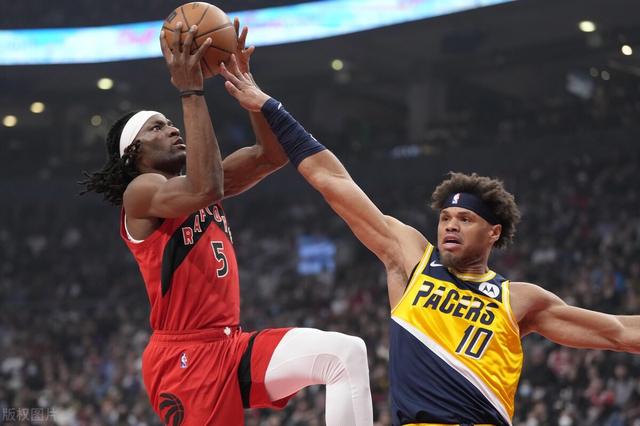 关于猛龙大胜篮网，东部积分榜领先优势扩大的信息